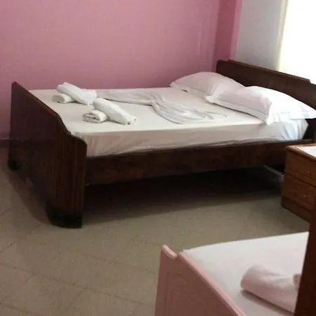 Old Man House Apartment Sarande