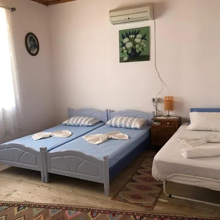 Apartment Old Man House Sarande